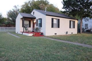 Charming 2 bedroom Retreat minutes from Downtown - Tulsa - 0