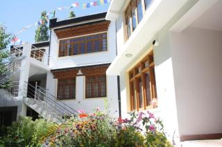 Serdung Guest House - Leh - 4