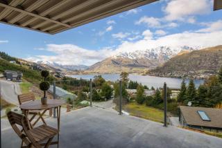 Quaint Sanctuary on Quartz - Queenstown - 9