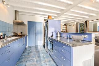 Sunny Lakeview Villa - Queenstown - 1