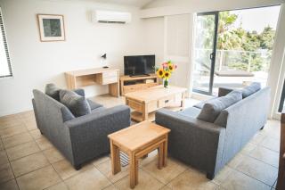 Waiheke Island Resort Conference & Accomodation Centre - 6