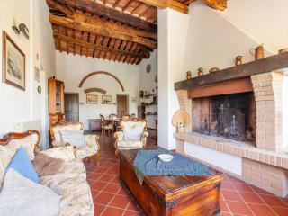 Agriturismo in Peccioli with Pool and Garden - Peccioli - 8