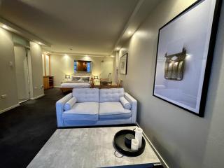 KOZYGURU McMahons Point Amazing Water View Studio + FREE Parking NMP002 - Sídney - 6