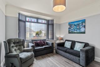 FERNHURST- Accessible 2 Bed Bungalow PKG GDN - 3