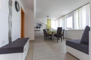 Penthouse Sea View Apartment Rogoznica - Rogoznica - 7