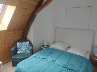 Gîte La Pironnière - Piscine, Nature, au bord de la Rivière - 1