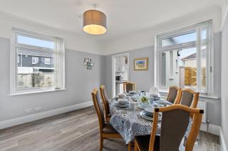 FERNHURST- Accessible 2 Bed Bungalow PKG GDN - 1