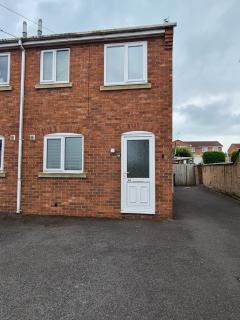 Goodwins' by Spires Accommodation a comfortable place to stay close to Burton-upon-Trent - 4