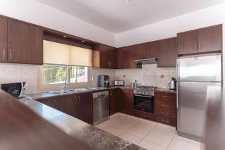 Eframia Dyo by Prestige Bookings - Peyia - 9