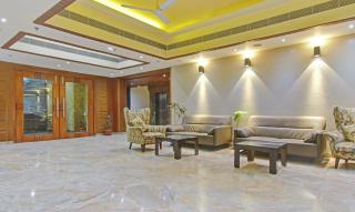 Hotel Mandovin Near Railway Station - 4