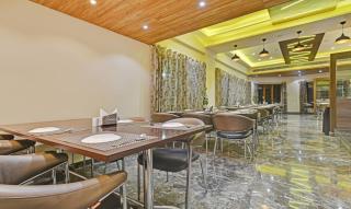 Hotel Mandovin Near Railway Station - 6