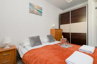 Apartamenty Bursztynowe V by Noclegi Renters - Colberga - 2