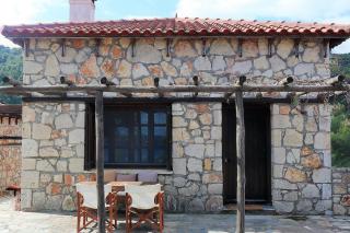 wood & stone dream view house B - 9