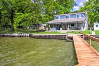 Private Dock and Boat House Lakefront Mabank Home - Mabank - 0