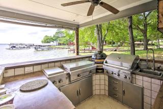 Private Dock and Boat House Lakefront Mabank Home - Mabank - 9