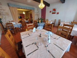 Logis Hotels - La Table d'Antan - Hôtel 2 étoiles et Restaurant - Bon-Encontre - 6