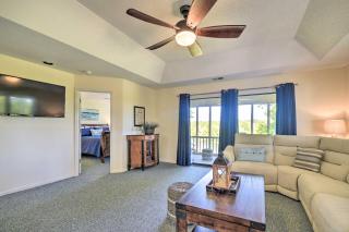 Community Perks Sunset Beach Condo on Golf Course - Sunset Beach - 7