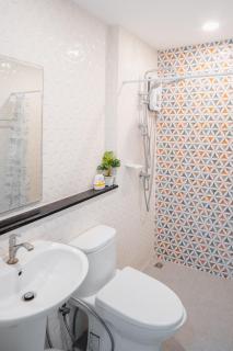 Arthur Pool Villa Chaam 3BR with Iconic Mountain view Pet & Family Friendly - Ban Phu Wai - 2