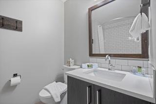 Northwinds Hotel Canmore - 2