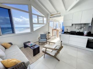 DEEP BLUE Vue mer Piscine privative 2 chambres - 3