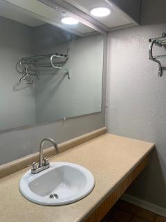 ROYALINN - Elizabethtown - 4