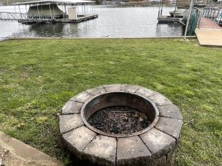 Loft , boat dock, 2 bedrooms , pet friendly - Gravois Mills - 9