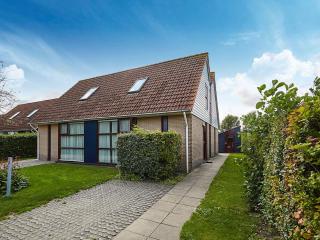 Coy holiday home with large garden - heinkenszand - 0