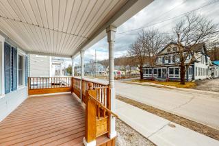 Pleasant Condos - Ludlow - 2