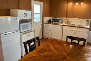 Gateway Cottage - 3