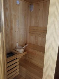 Khách sạn Hưng Việt (Măng Đen) - Kon Tum - 1
