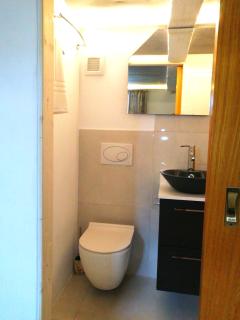 Kleines Studio im Eichenwäldchen, 1 Zimmer Küche Bad - Friedrichsgrün - 1