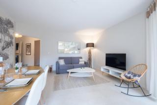 3P Garden-Level Apartment Residence with Pool - Cannes - 4