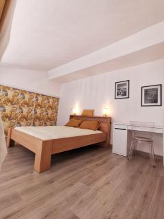 Saint Tropez City Loft - 3