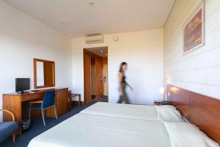 Hotel Colombo - Vila do Porto - 6