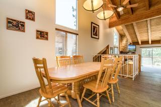 Lake Village Townhouse B - 2