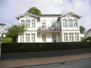 Villa Baroni nur 200m vom Ostseestrand entfernt - Bansin - 7