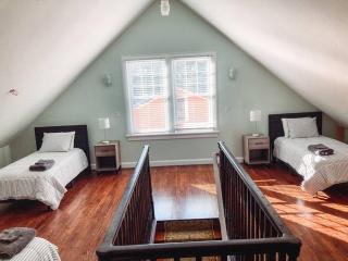 University House - 8 Bedrooms Walk to UF / Stadium - Gainesville - 4
