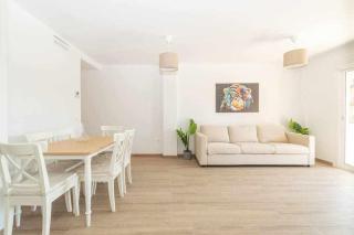 Santa Marta al lado de los servicios y de la playa - Benalmádena - 3
