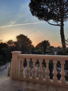 Hôtel De La Barbacane - Tiffauges - 3