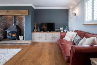 Highfield - 3 Bedroom Holiday Home - Llanmadoc - Llanmadoc - 3