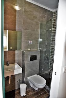 Virginia Rooms - Olympiakí Aktí - 3