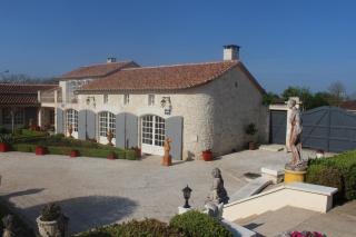Villa Charentaise avec piscine privée - Chazelles - 8
