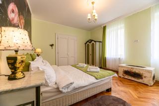 Historical GuestHouse - Braşov - 3