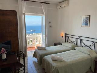 Hotel Residence - Parco Mare Monte - Ischia - 9