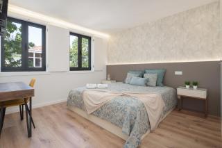 Host Wise - Bright & Contemporary Flat - Ace Location - Porto - 9