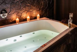 CTZ Jacuzzi Apartments Mielno - Mielno - 8