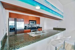 Amazing Penthouse In beautiful Brickell 42 floor!! Free Garage Parking - 9