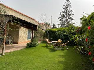 Cheerful fully furnished 3 bedroom villa in North Coast - 9