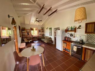 Sea Cliff Eco-Cottages & Gin Distillery - Calibishie - 1