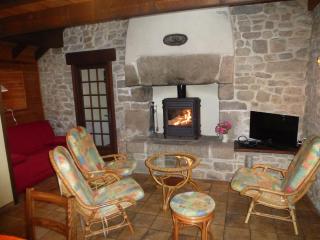 Stone House in Sibiril near Sandy Beach - Sibiril - 6